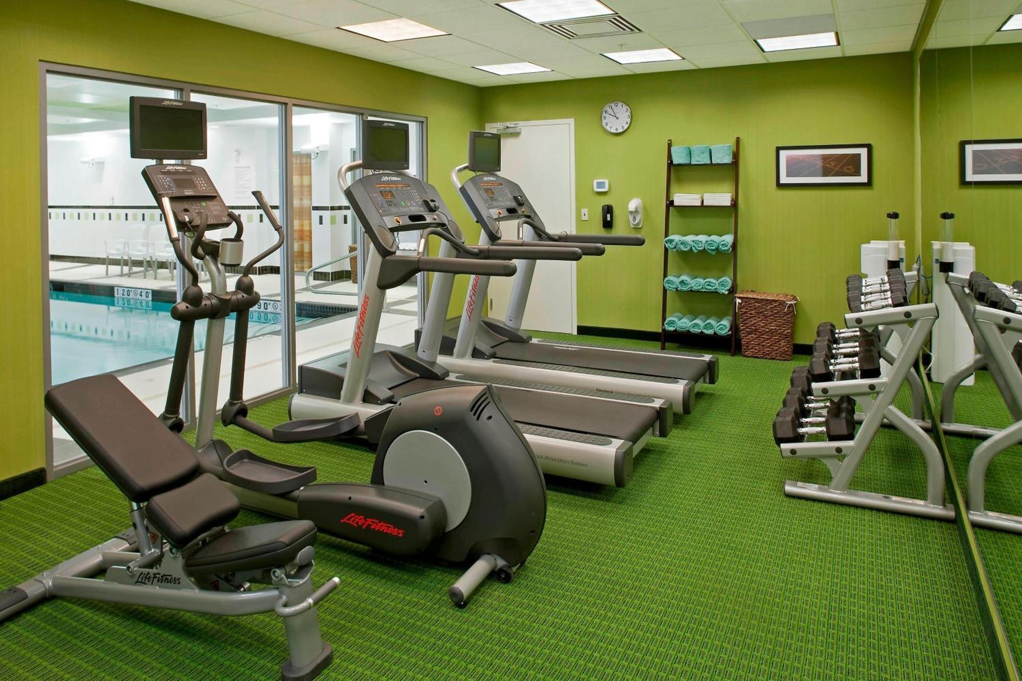 Fairfield Inn & Suites By Marriott Toronto מיסיסאוגה מראה חיצוני תמונה