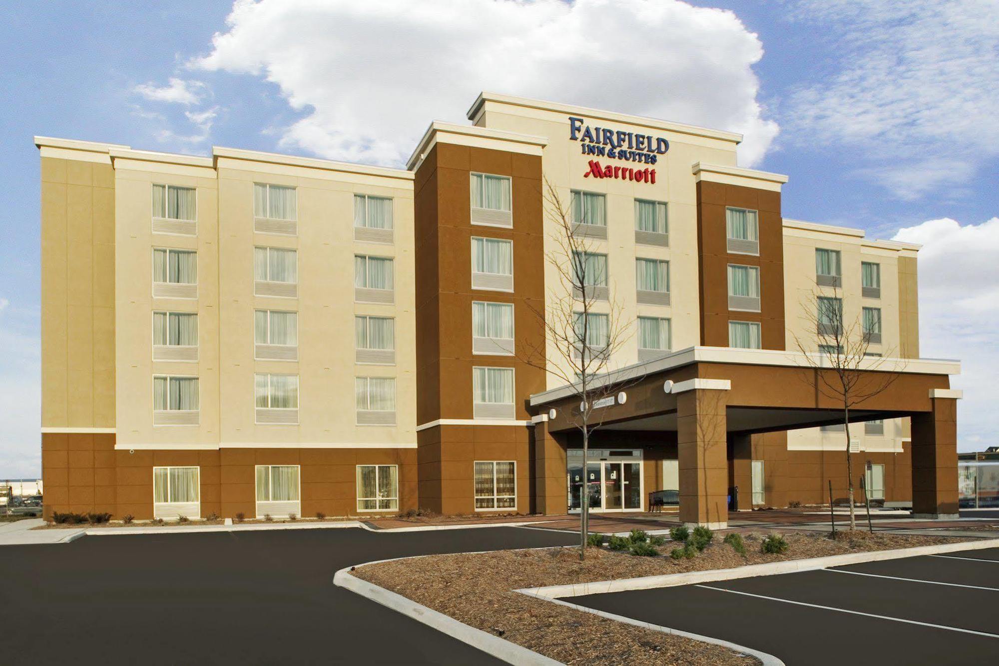 Fairfield Inn & Suites By Marriott Toronto מיסיסאוגה מראה חיצוני תמונה
